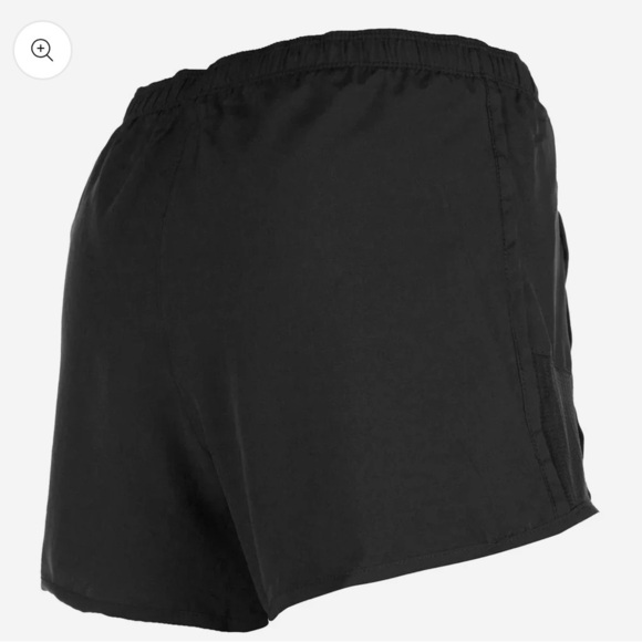 Reebok women’s Run With It shorts nwt 009 - Picture 2 of 4